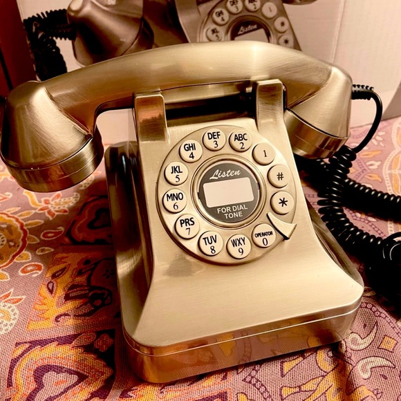 Retro 50’s stainless steel finish landline phone NWOT - Picture 1 of 10